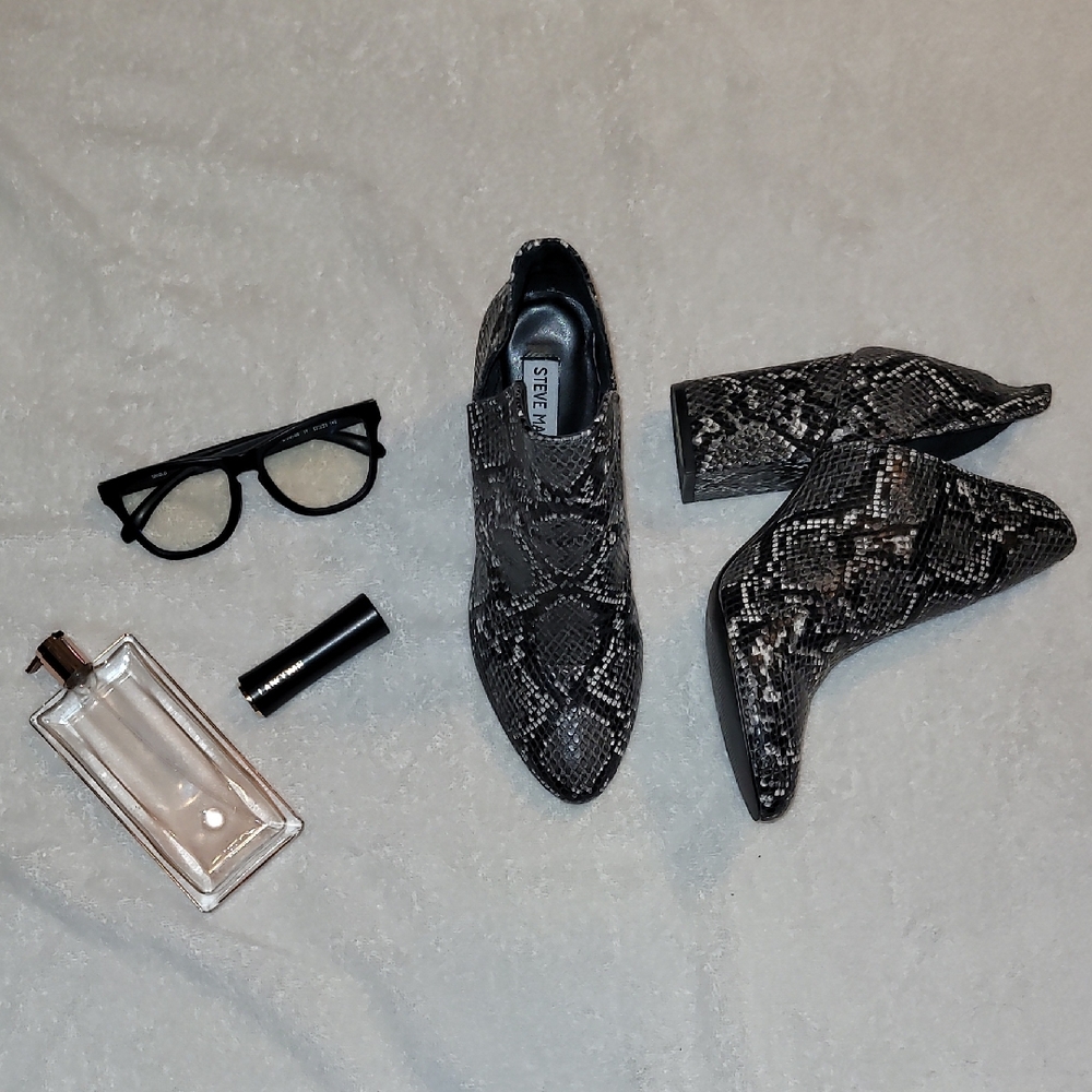 Steve Madden Ankle Booties